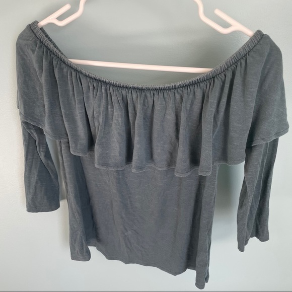 American Eagle Green Off the Shoulder Soft & Sexy - Picture 2 of 5